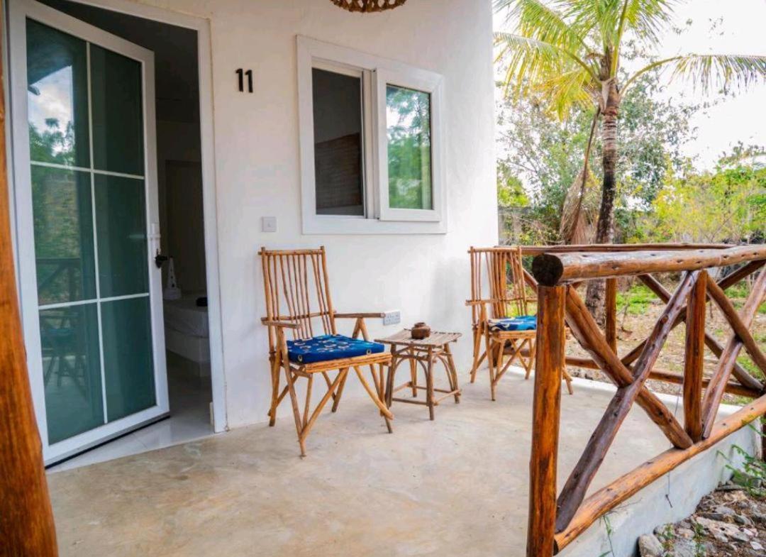 Jahazi Bed & Breakfast